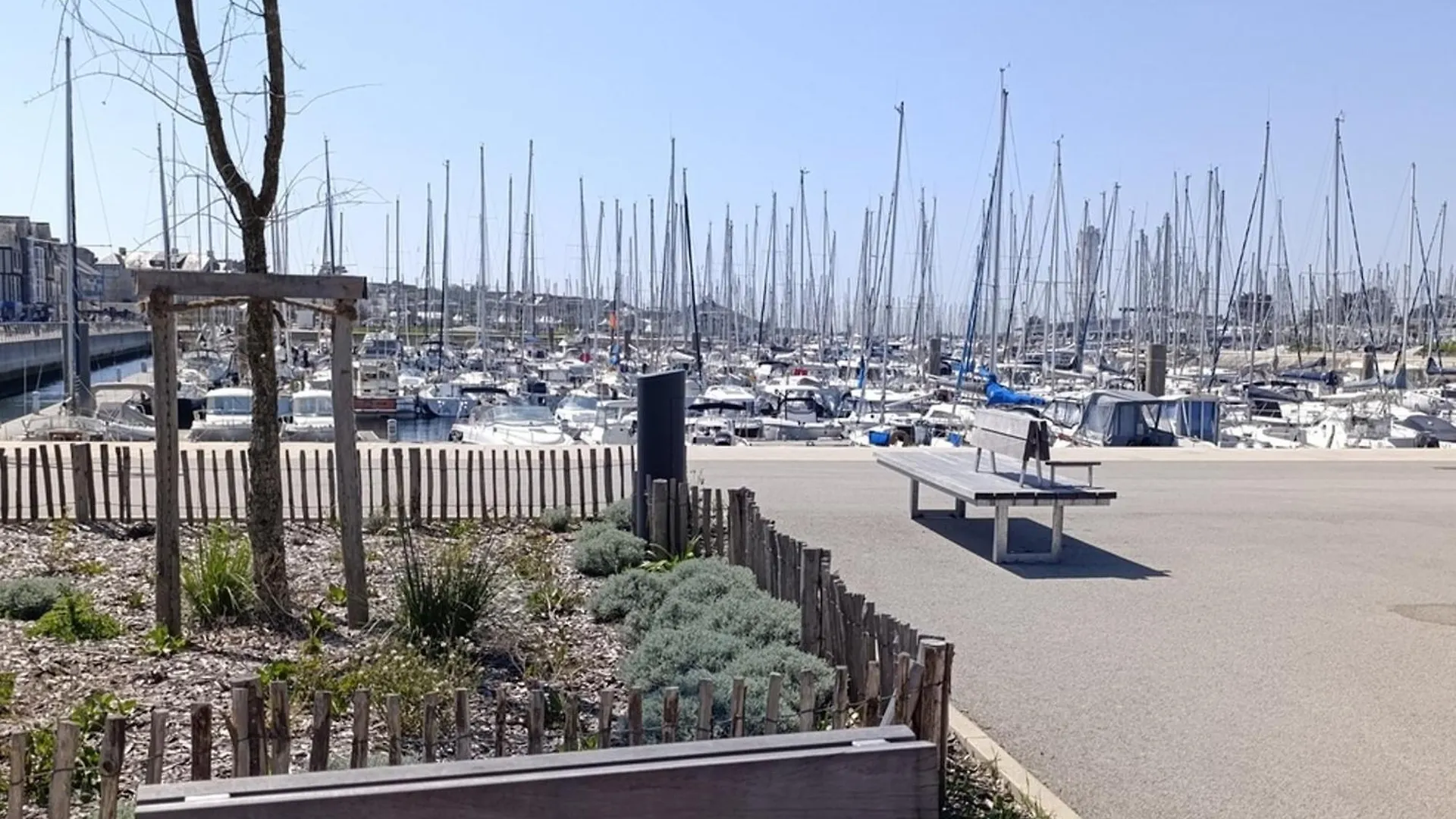 Appartement Duplex 4-5 Pers., Proche Thalasso Avec Wi-Fi Et Parking - Fr-1-639-23 Arzon 0*,  France